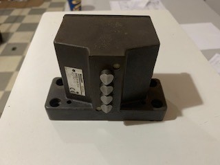 Balluff BNS-519-D04 Mechanical Limit Switch